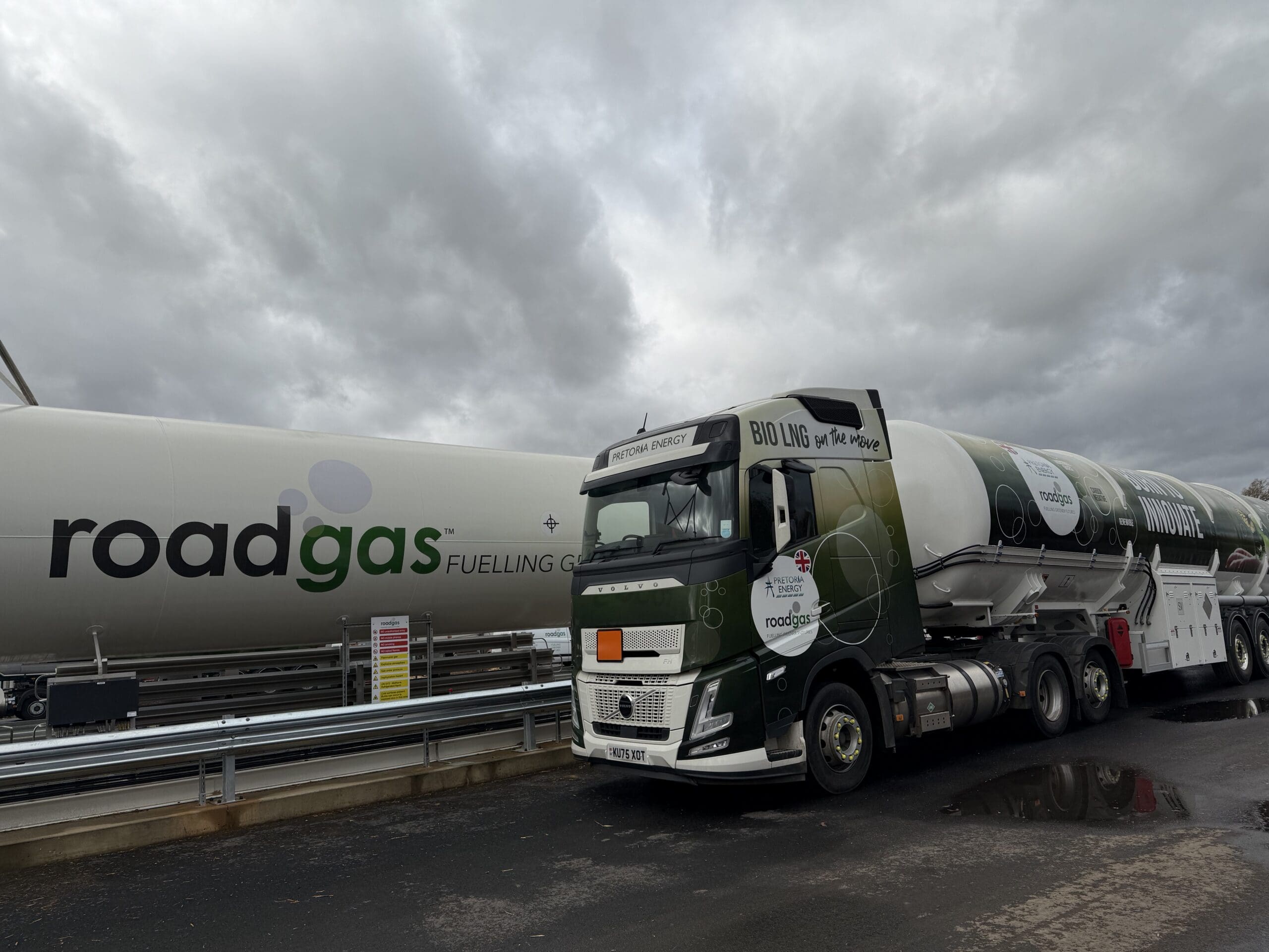 A Bio-LNG truck refuelling at a Roadgas station, showcasing renewable gas infrastructure for UK HGV fleets.